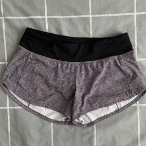 Lululemon Run Times Short II 4" Size 6